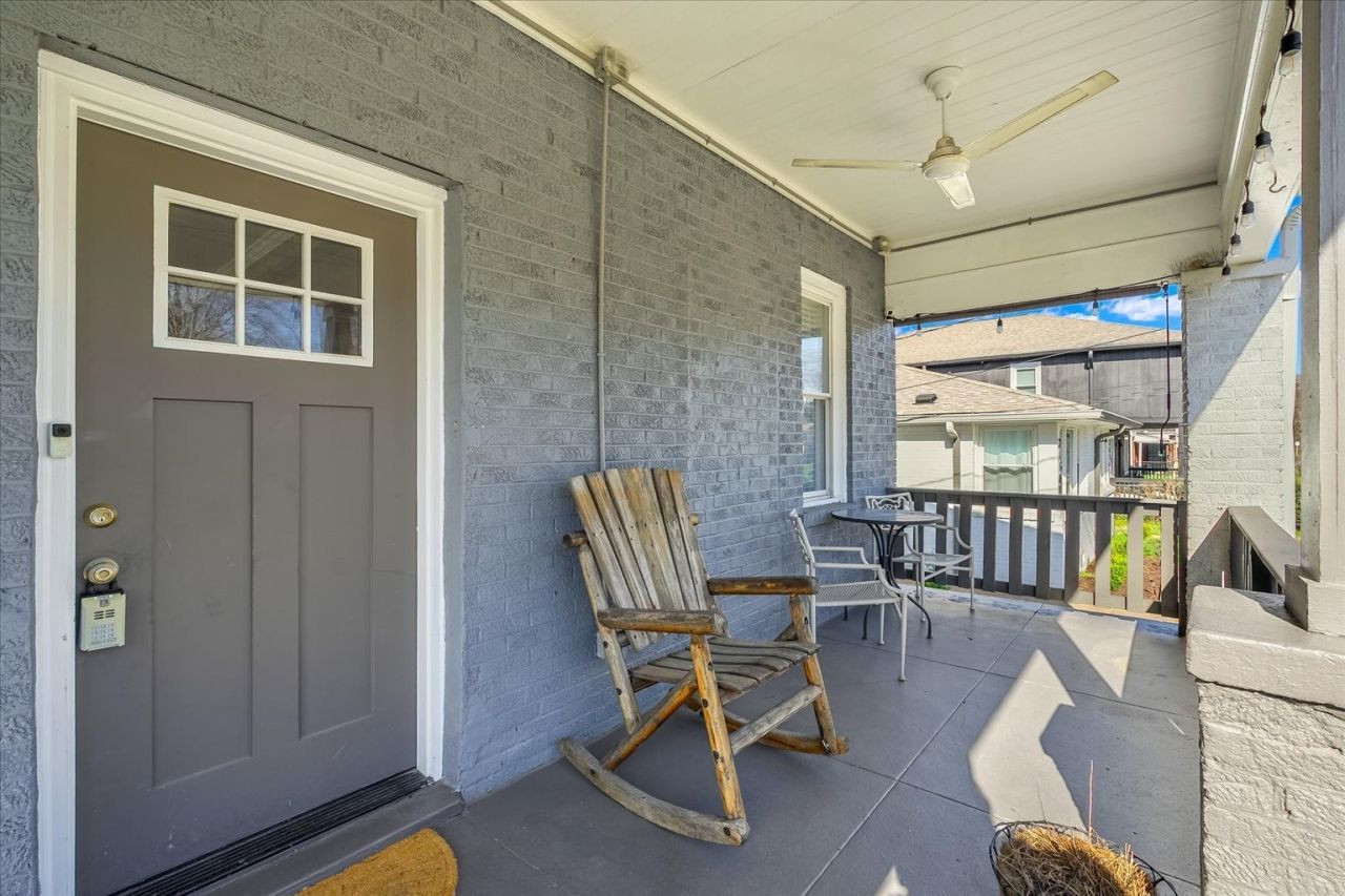 2416 Scovel St, Nashville, TN 37208 Main Photo