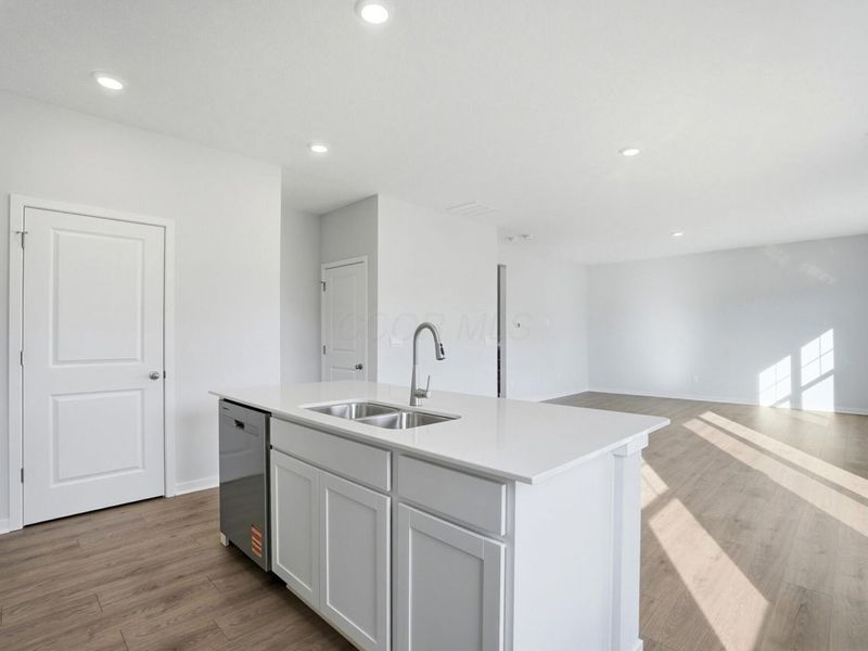 394 Garnet Ranch Drive, Delaware, OH 43015 Photo 10