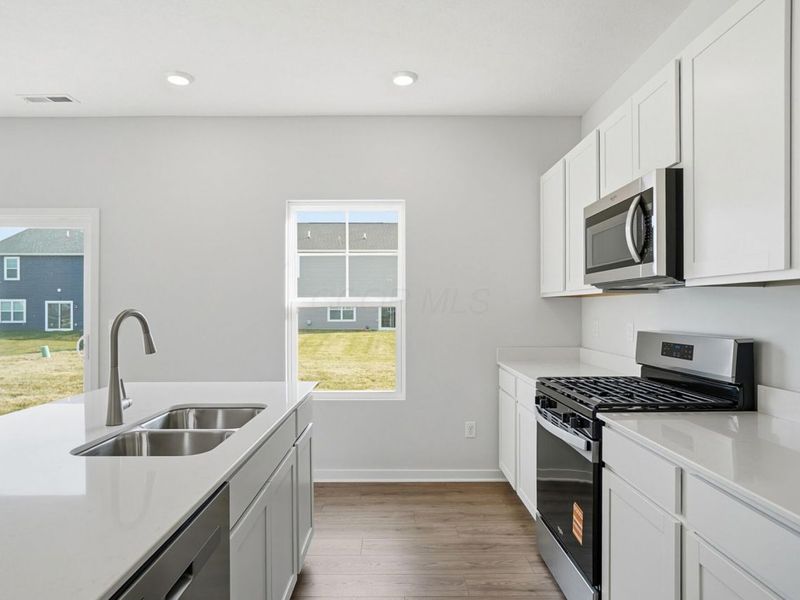 394 Garnet Ranch Drive, Delaware, OH 43015 Photo 12