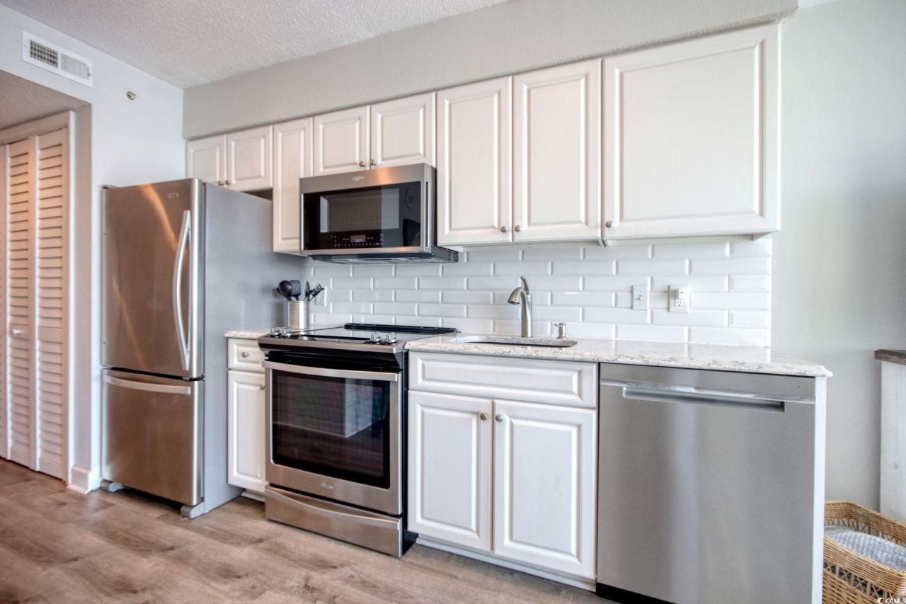 2501 S Ocean Blvd. Photo 16