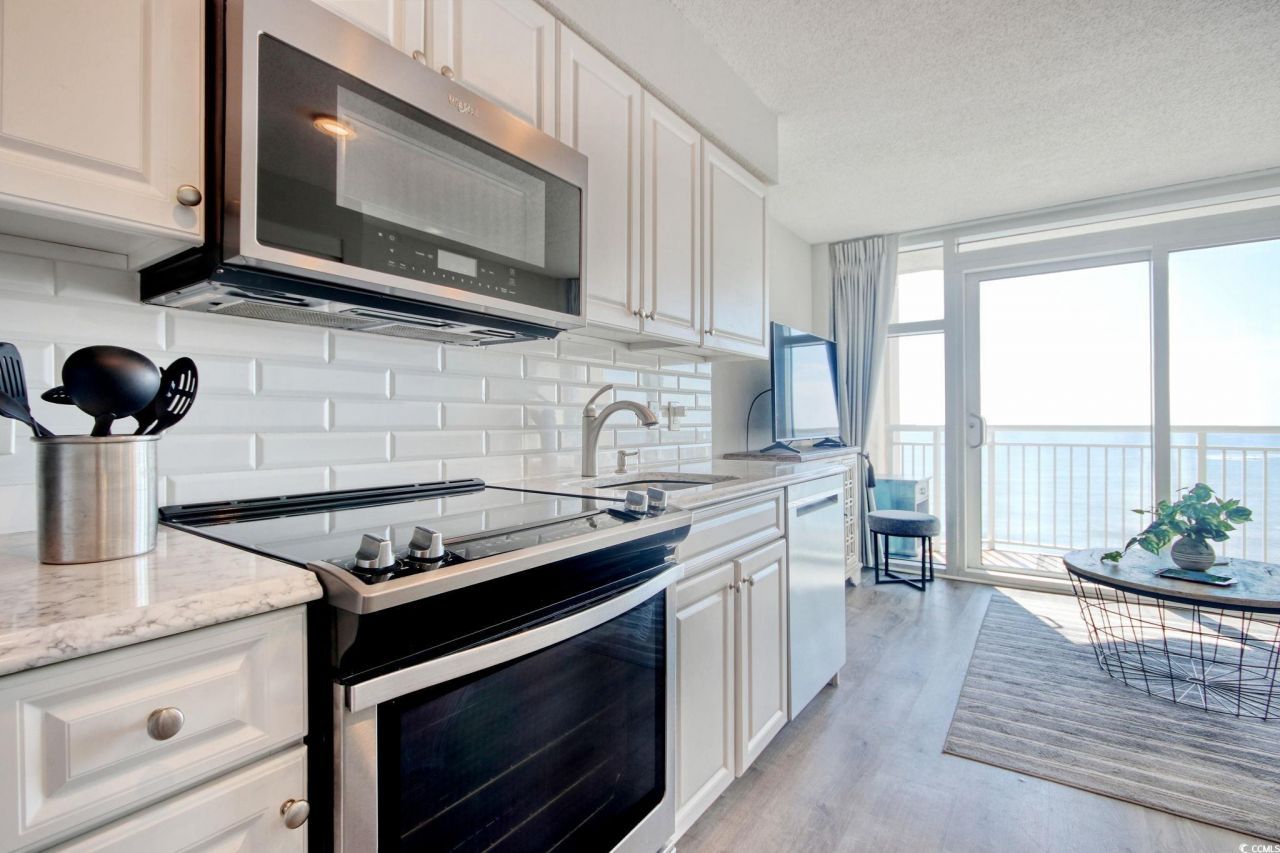 2501 S Ocean Blvd. Photo 17