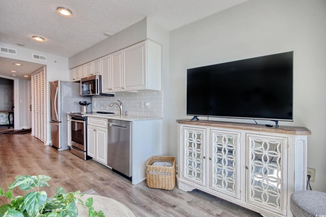 2501 S Ocean Blvd. Photo 20