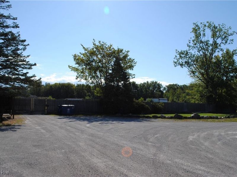 638 Oberlin Elyria Road, Elyria, OH 44035 Photo 10