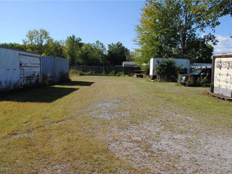 638 Oberlin Elyria Road, Elyria, OH 44035 Photo 16