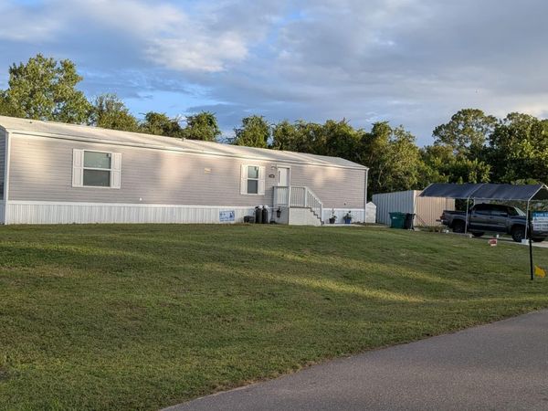 5945 SE 95th Trail Trail, Okeechobee, FL 34974