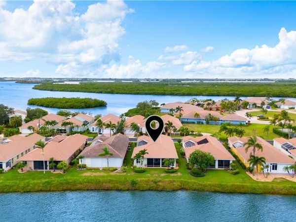 3320 Caracal Drive, Hutchinson Island, FL 34949