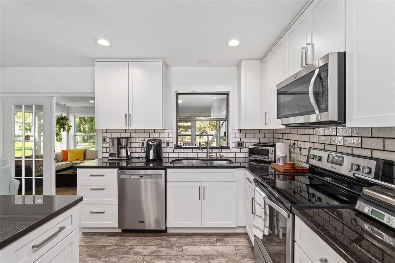 3736 NW 129th Drive, Gainesville, FL 32606 Photo