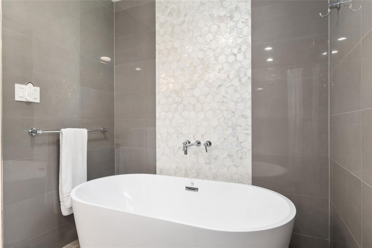 3736 NW 129th Drive, Gainesville, FL 32606 Photo