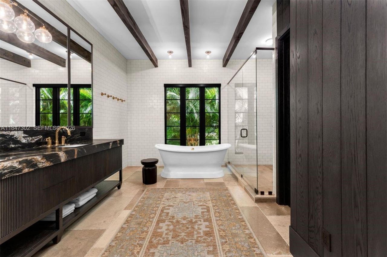 4763 SW 82nd St, Miami, FL 33143 Photo