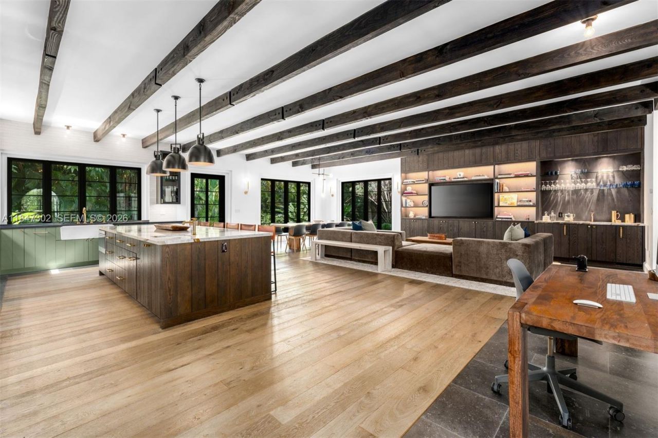 4763 SW 82nd St, Miami, FL 33143 Photo