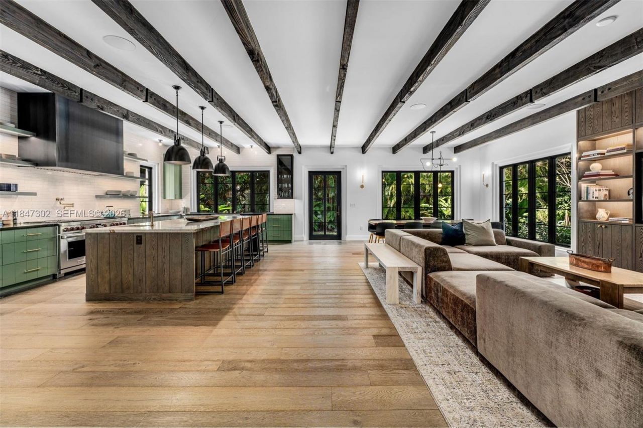 4763 SW 82nd St, Miami, FL 33143 Photo