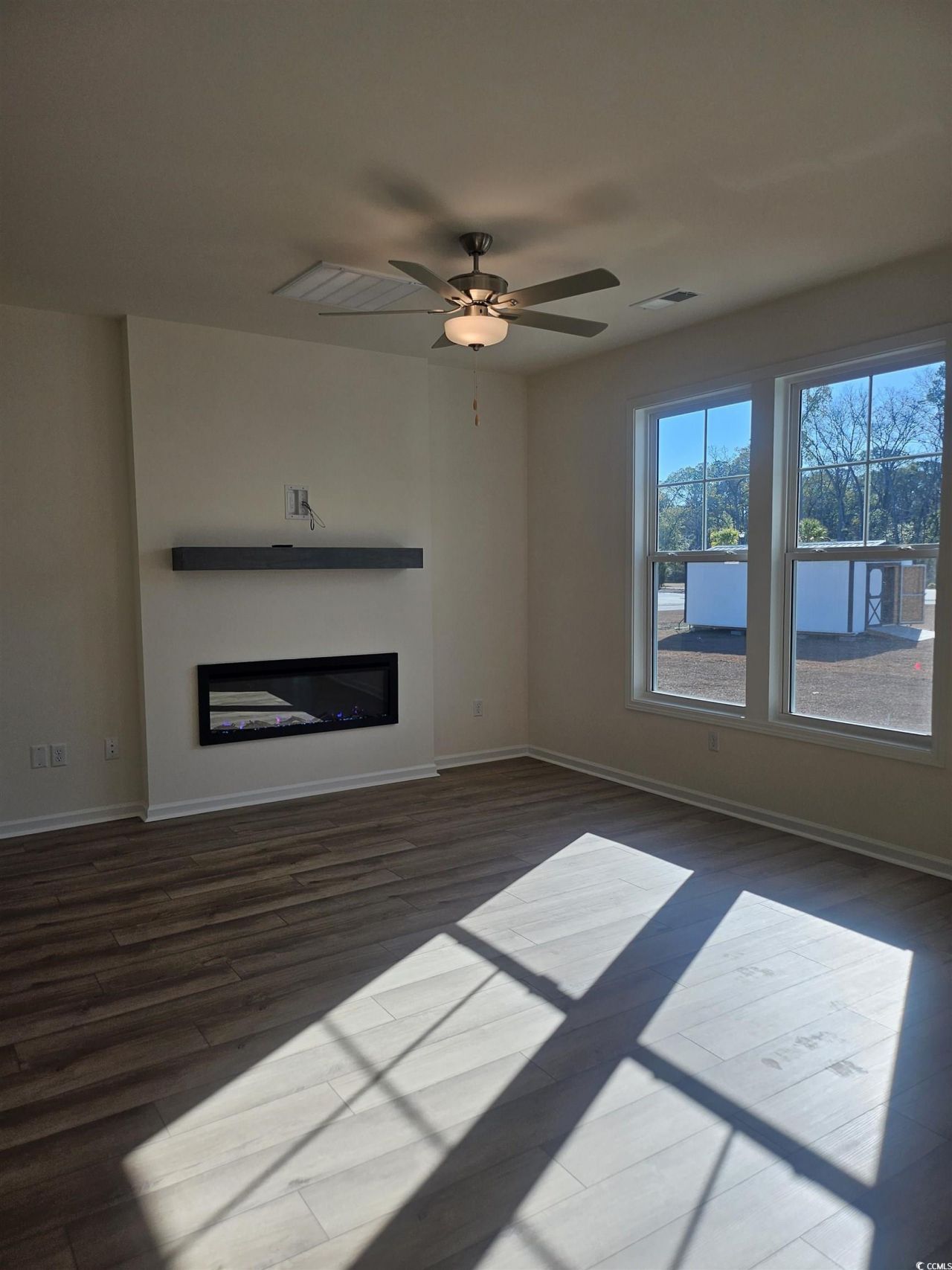 533 Honeyhill Loop Photo 14