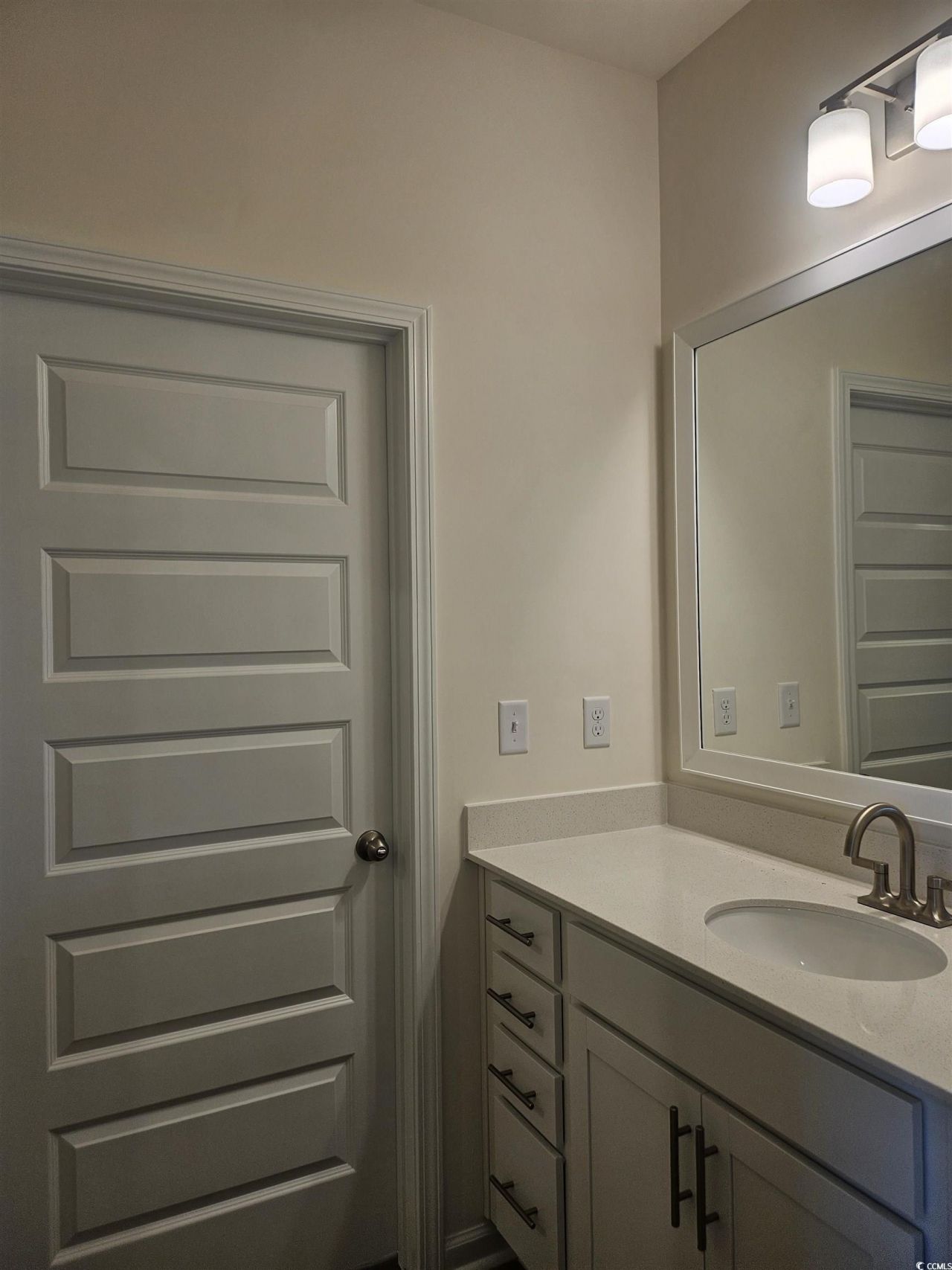 533 Honeyhill Loop Photo 25