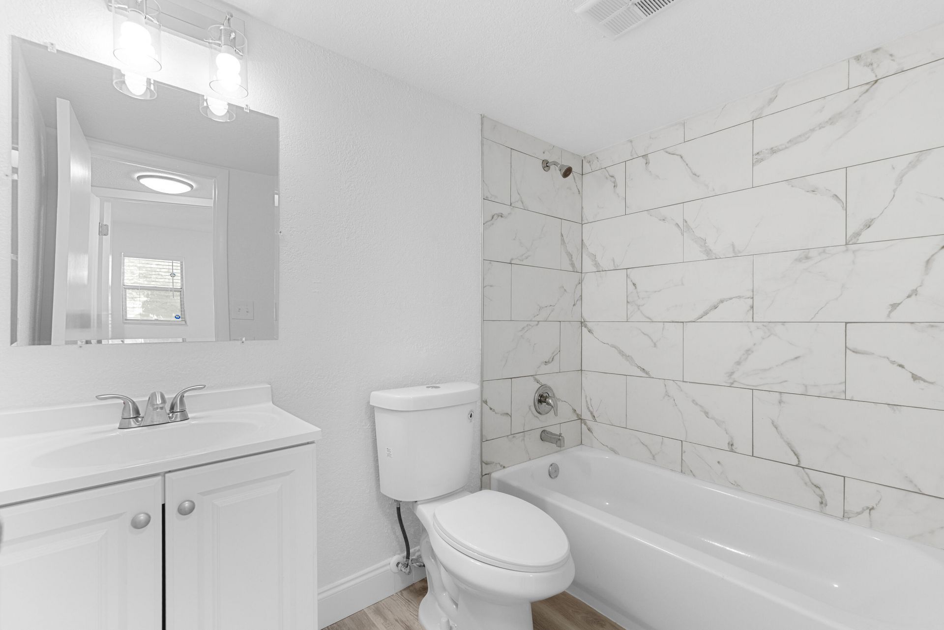 8000 Sunrise Lakes Drive E, Unit 112, Sunrise, FL 33322 Photo