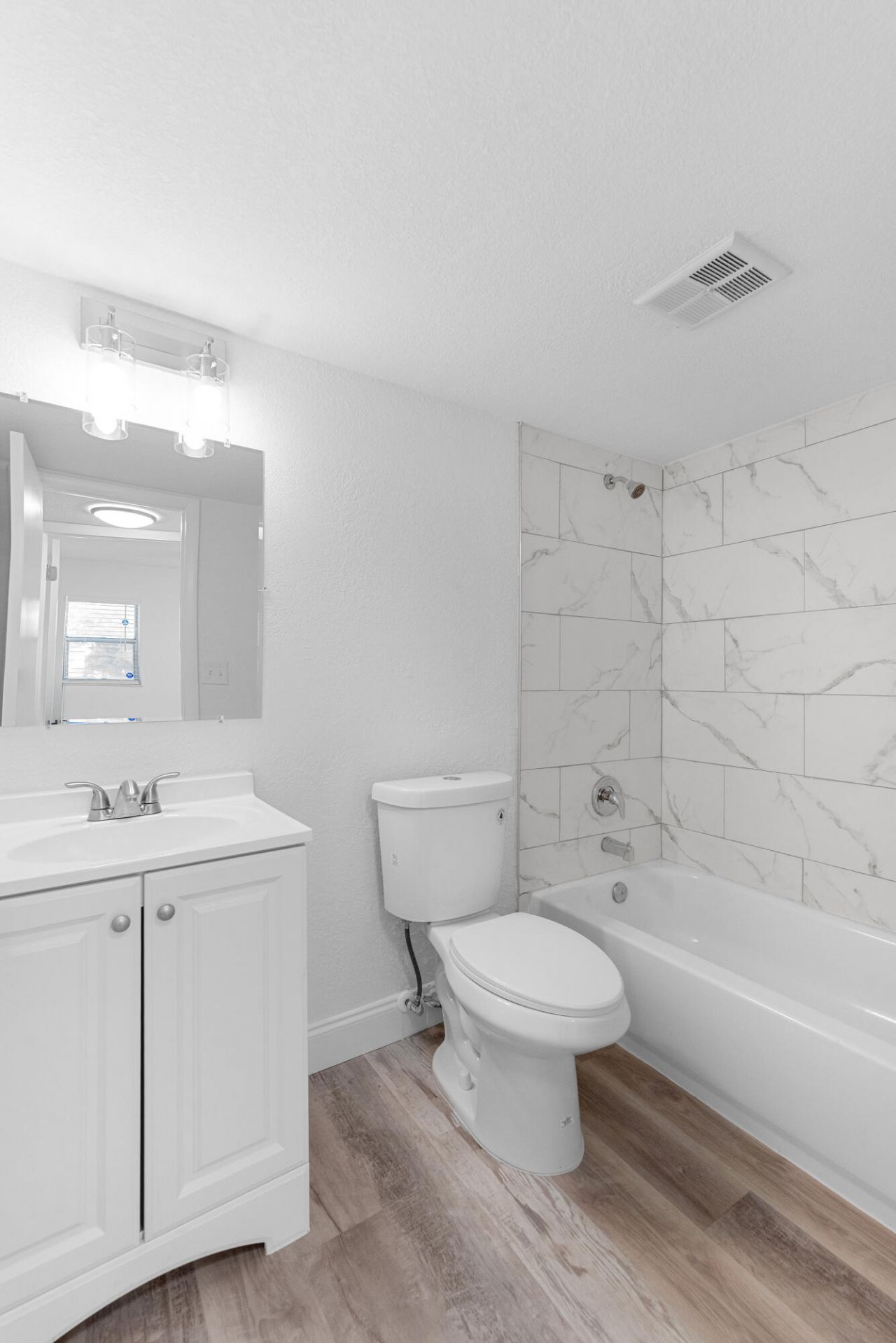 8000 Sunrise Lakes Drive E, Unit 112, Sunrise, FL 33322 Photo