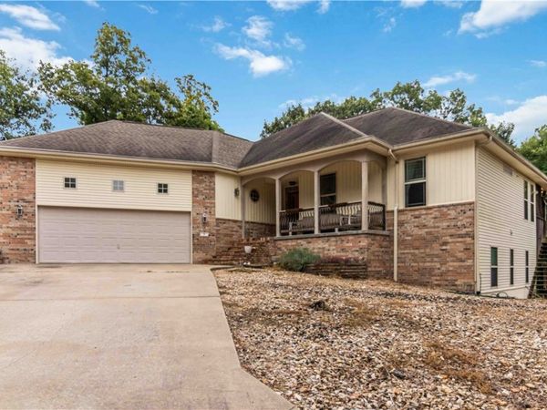 3 Parton Lane, Bella Vista, AR 72714