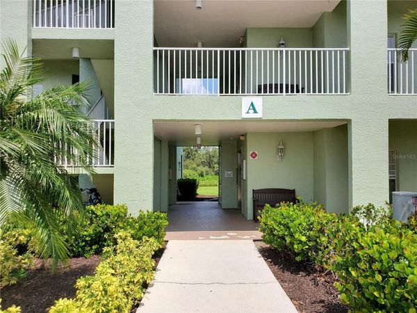 2020 WILLOW HAMMOCK CIRCLE, Unit 301, PUNTA GORDA, FL 33983