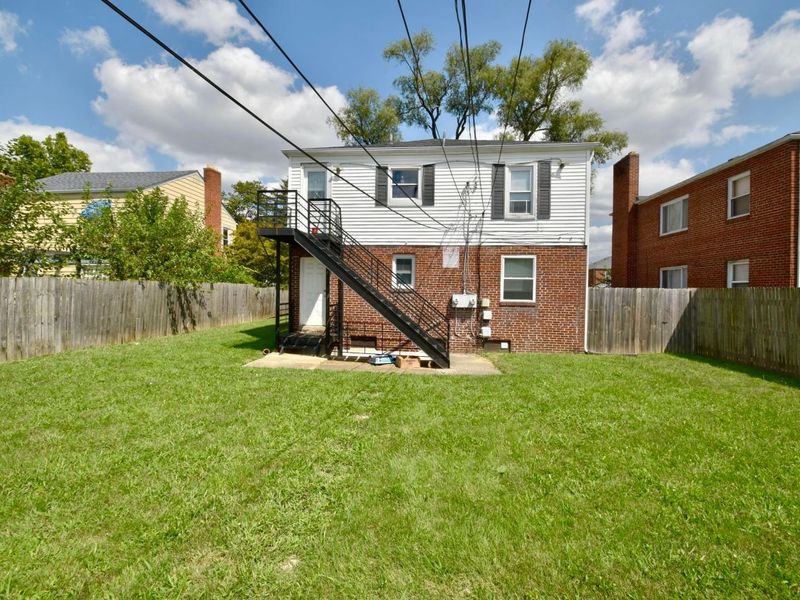 363 S Chase Avenue, Columbus, OH 43204 Photo 2