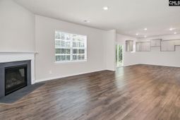 1116 Daffodil Lane photo 4