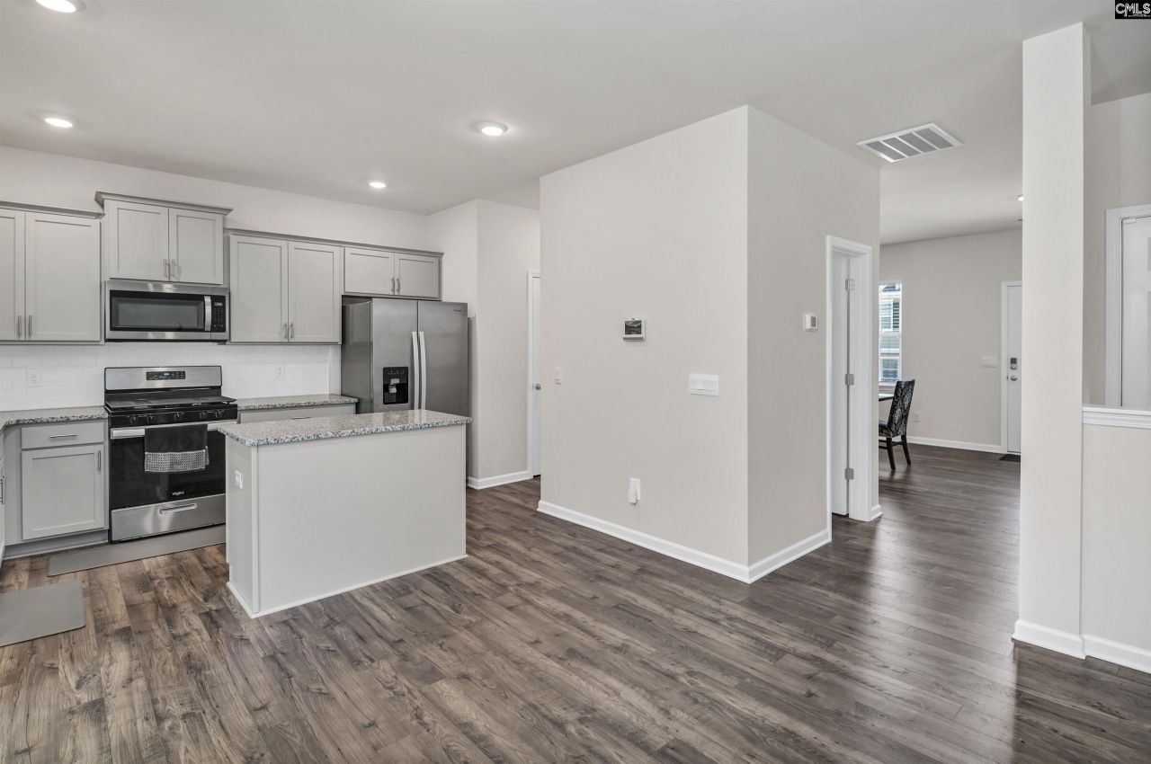 1116 Daffodil Lane Photo 6