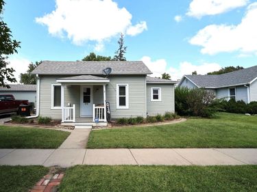 614 E Linden Avenue, Fremont, NE 68025