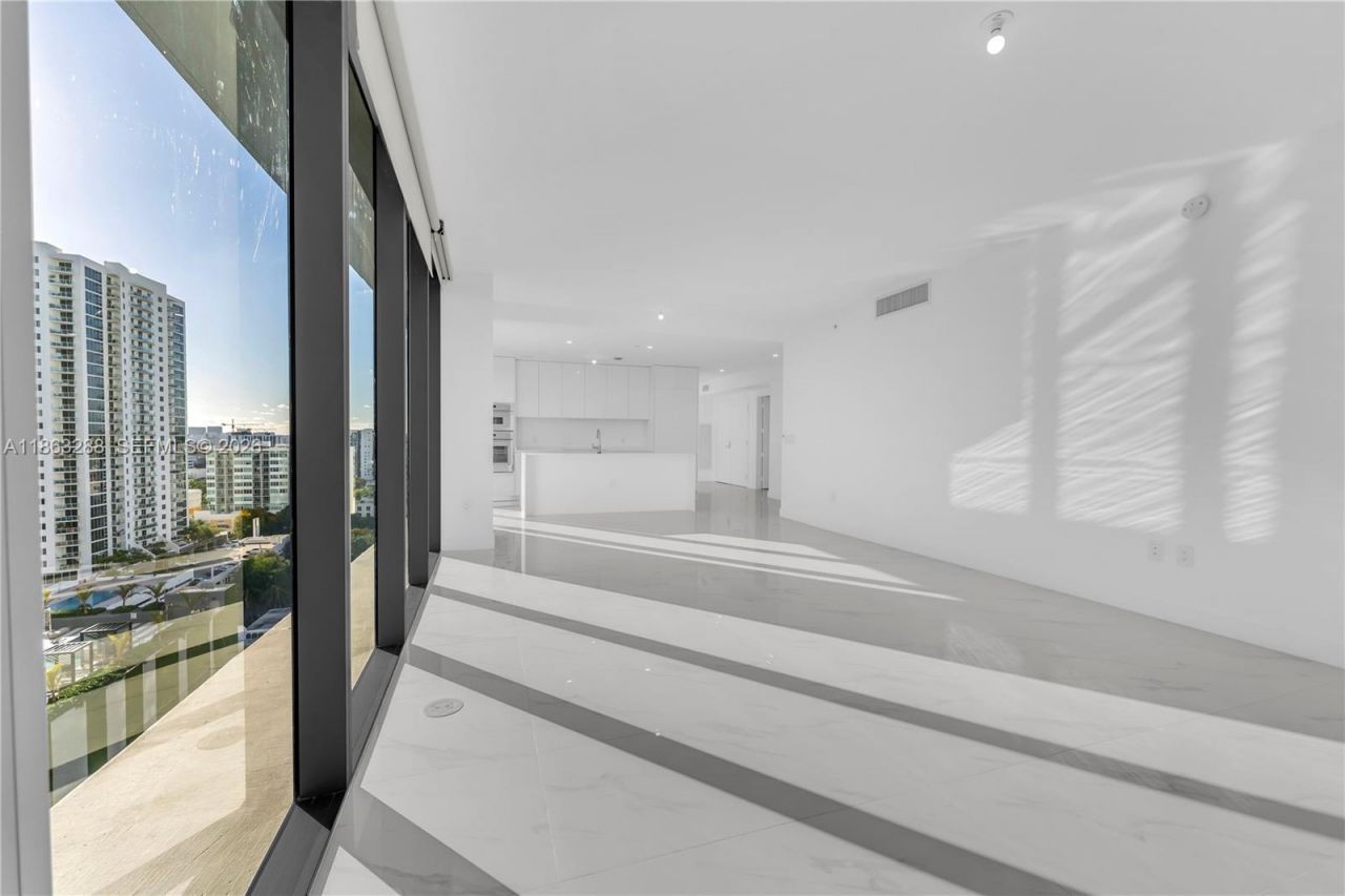 700 NE 24th Street, Unit 1407, Miami, FL 33137 Photo