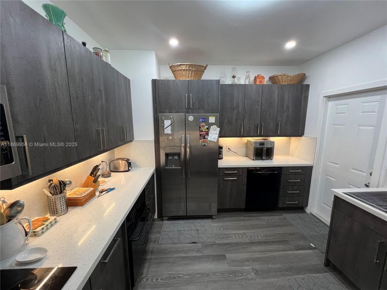 6218 SW 56th St, South Miami, FL 33155 Photo