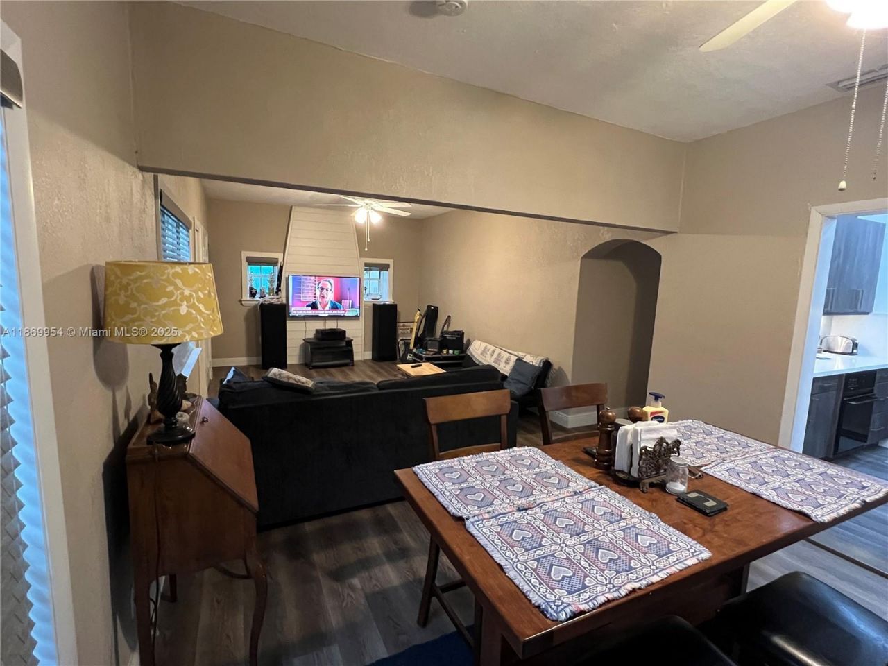 6218 SW 56th St, South Miami, FL 33155 Photo