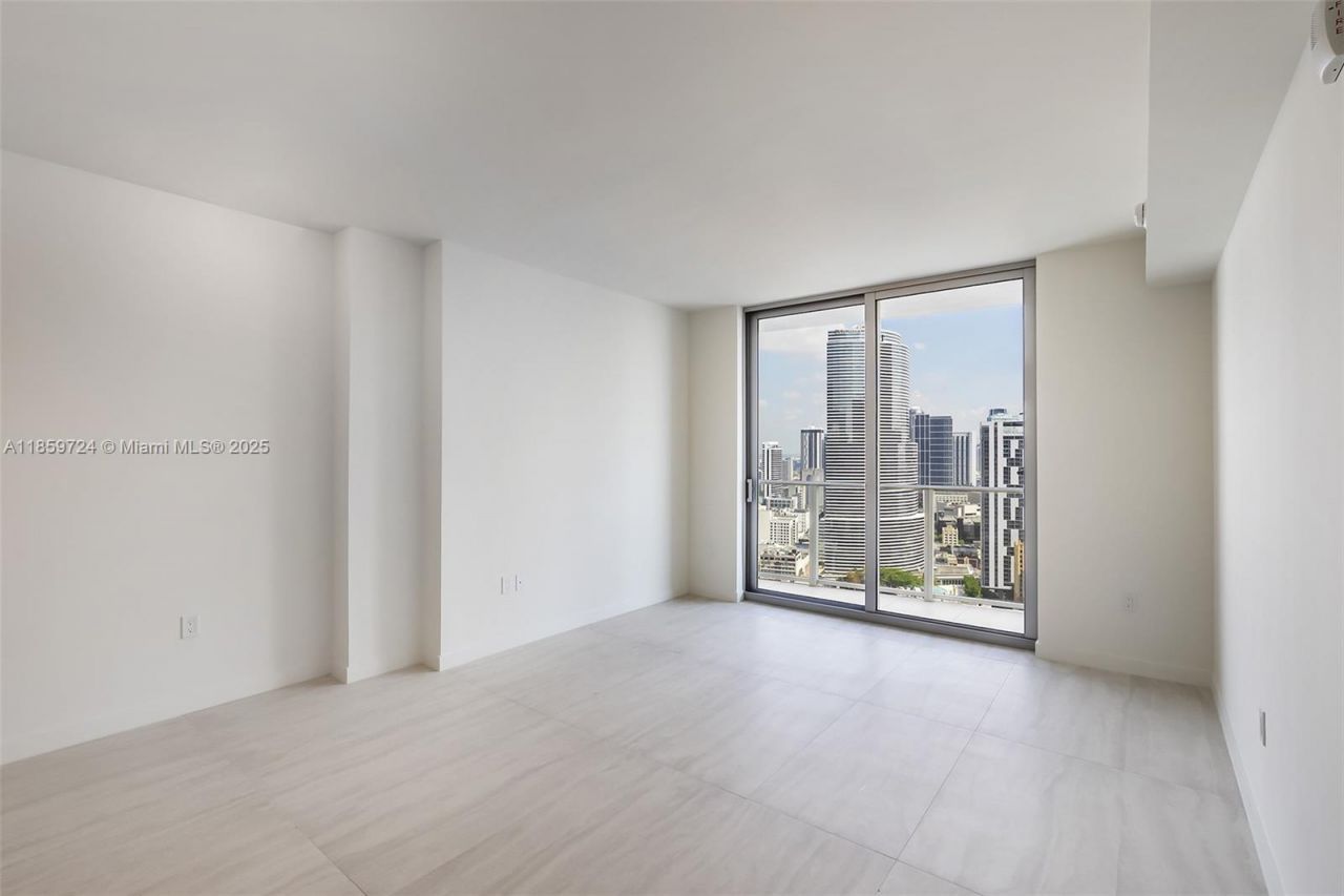 77 SE 5th St, Unit 1715, Miami, FL 33131 Photo