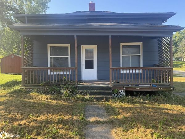 718 W Madison Street, Centerville, IA 52544