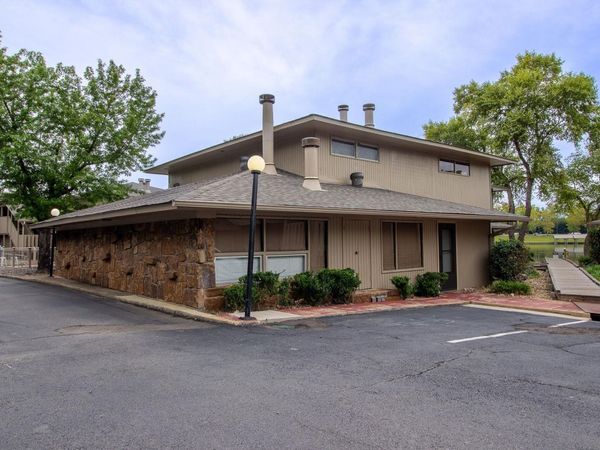 100 Bayou Point, Hot Springs, AR 71913