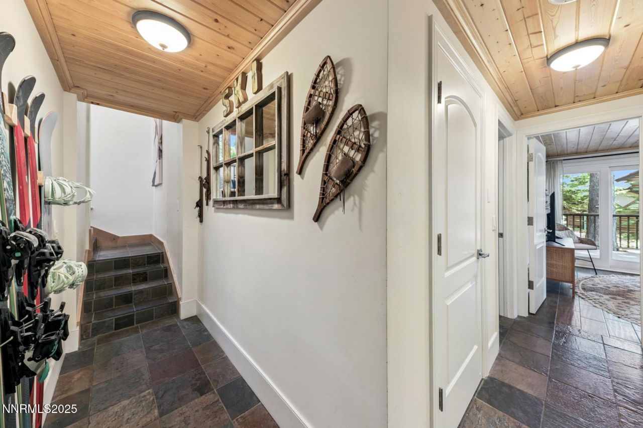 947 Tyner Way, Incline Village, NV 89451 Photo