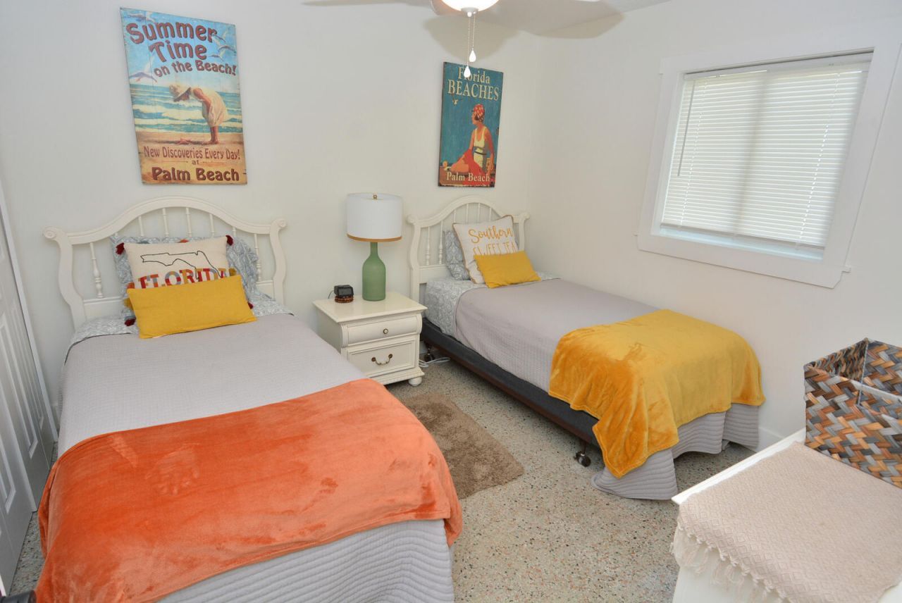 1395 NE Flora Place, Jensen Beach, FL 34957 Photo