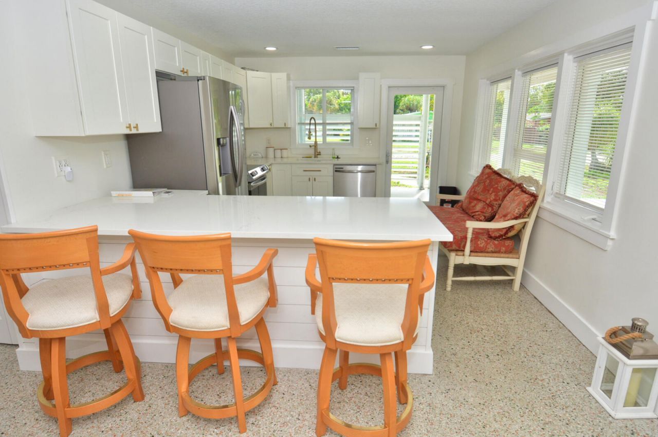 1395 NE Flora Place, Jensen Beach, FL 34957 Photo