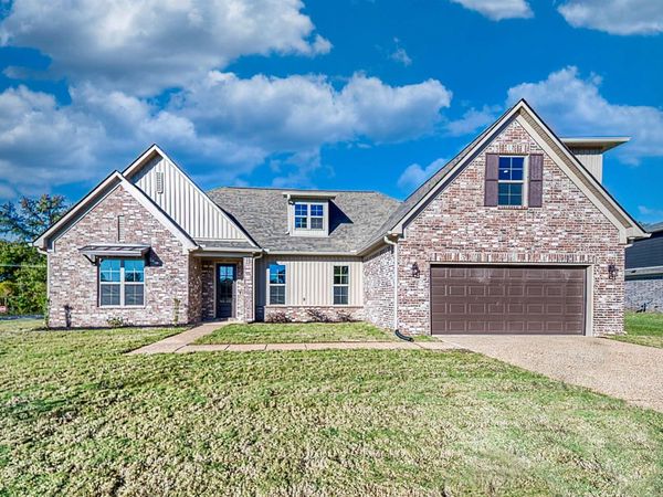 35 DRYSDALE CV, Atoka, TN 38004