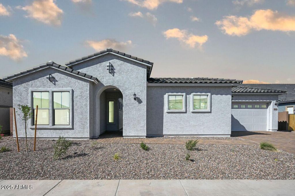 7660 W Remuda Drive, Peoria, AZ 85383 Main Photo