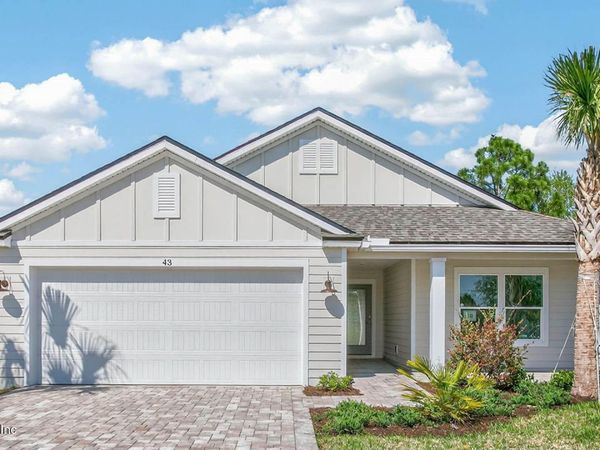 43 GREEN Circle, Palm Coast, FL 32164