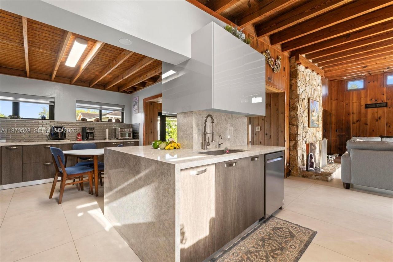 6539 SW 84 Ave, Miami, FL 33143 Photo