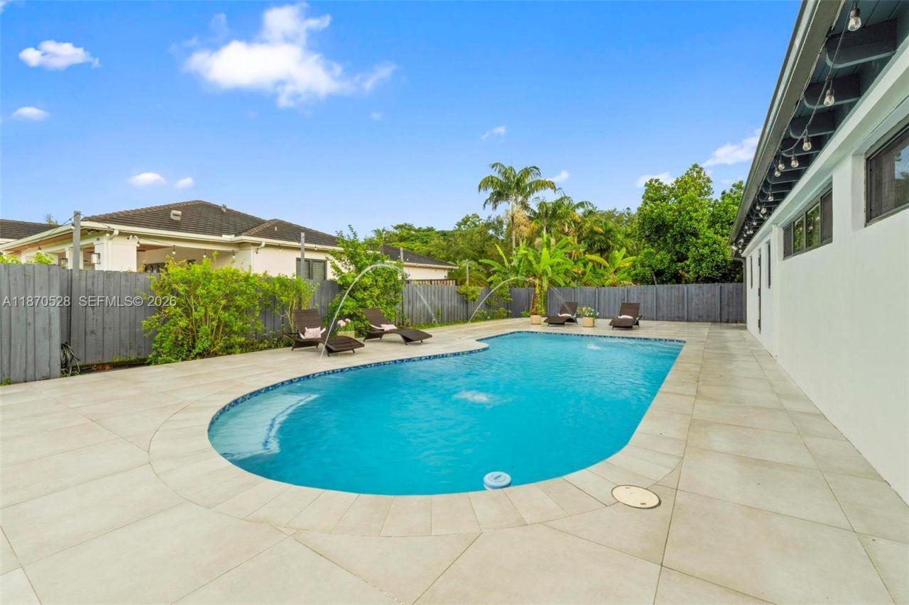 6539 SW 84 Ave, Miami, FL 33143 Photo