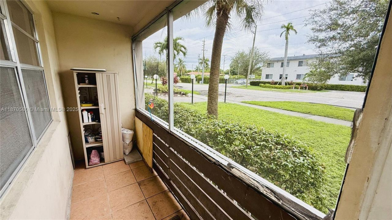 13101 Memorial Hwy, Unit 104, North Miami, FL 33161 Photo