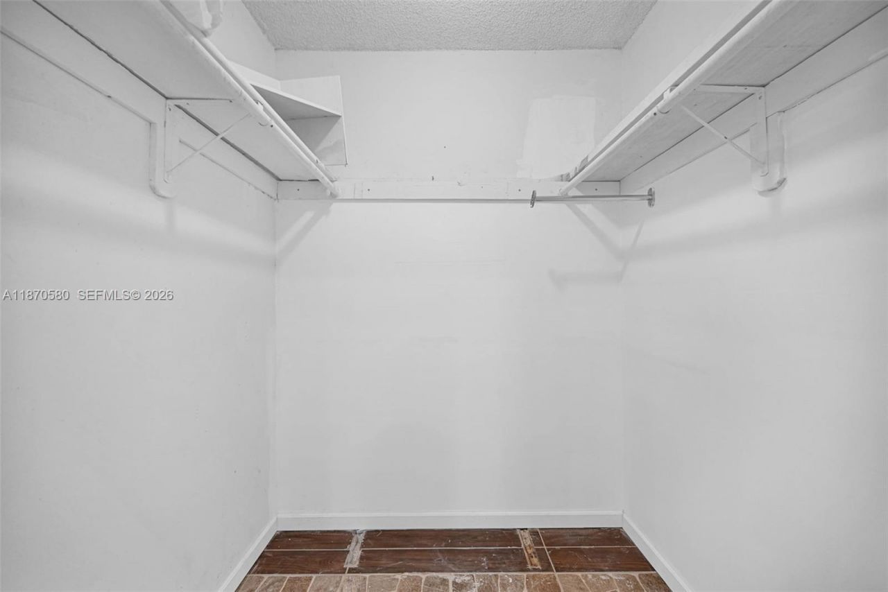 13101 Memorial Hwy, Unit 104, North Miami, FL 33161 Photo