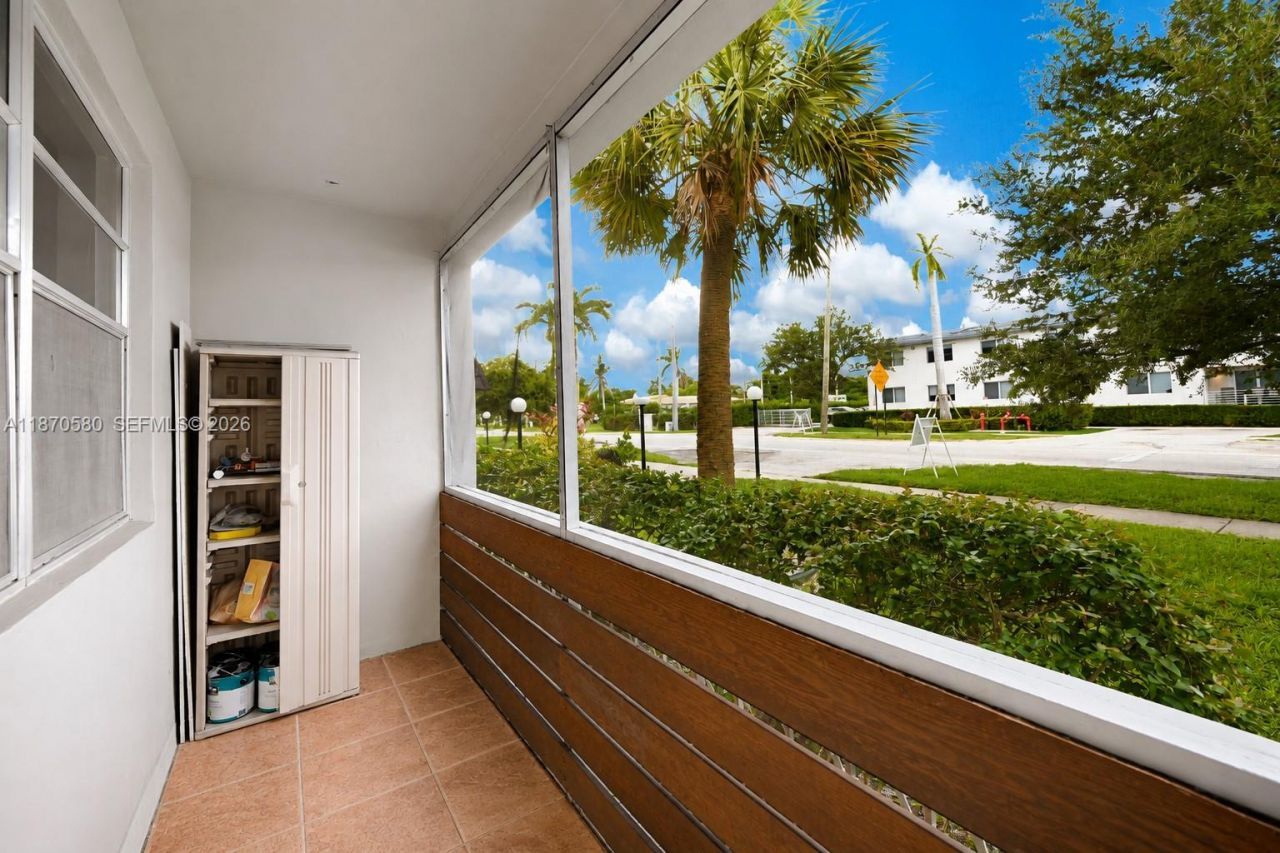 13101 Memorial Hwy, Unit 104, North Miami, FL 33161 Photo