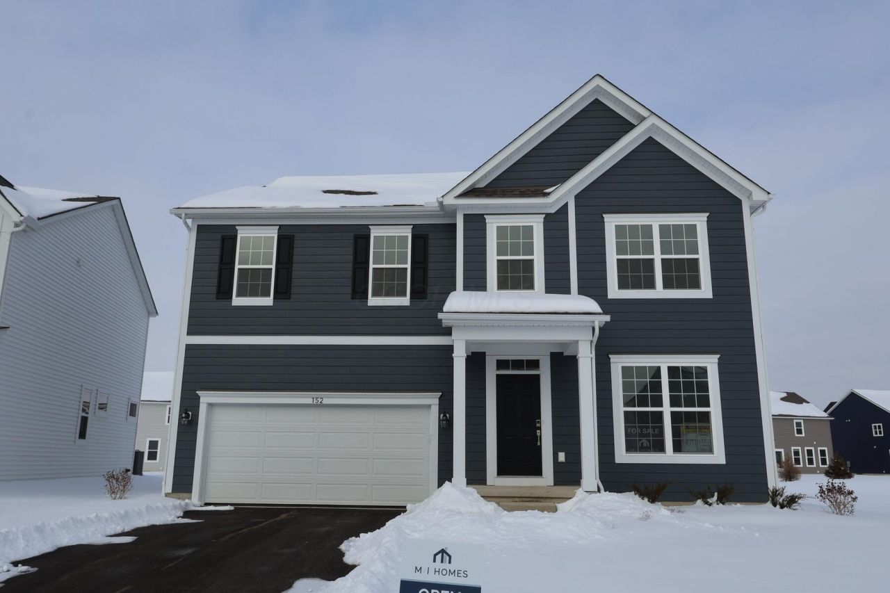 152 Sienna Glenn Drive, Lewis Center, OH 43035 Main Photo