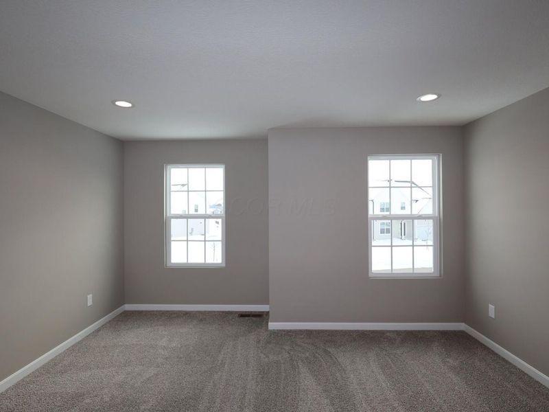 152 Sienna Glenn Drive, Lewis Center, OH 43035 Photo 14