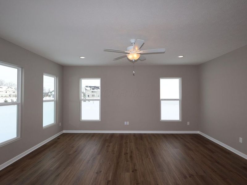 152 Sienna Glenn Drive, Lewis Center, OH 43035 Photo 4