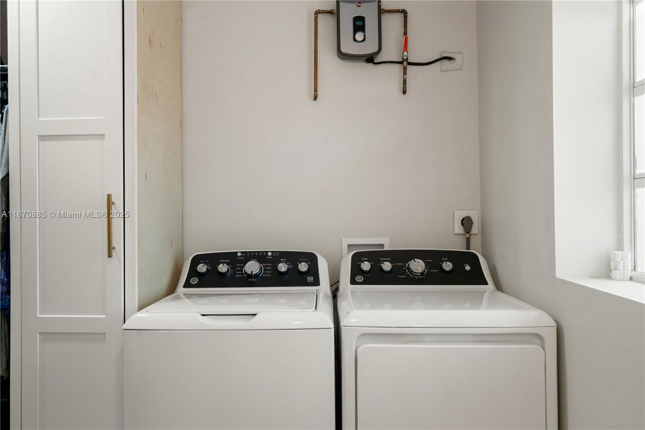 125 Harbor Dr, Key Largo, FL 33037 Photo