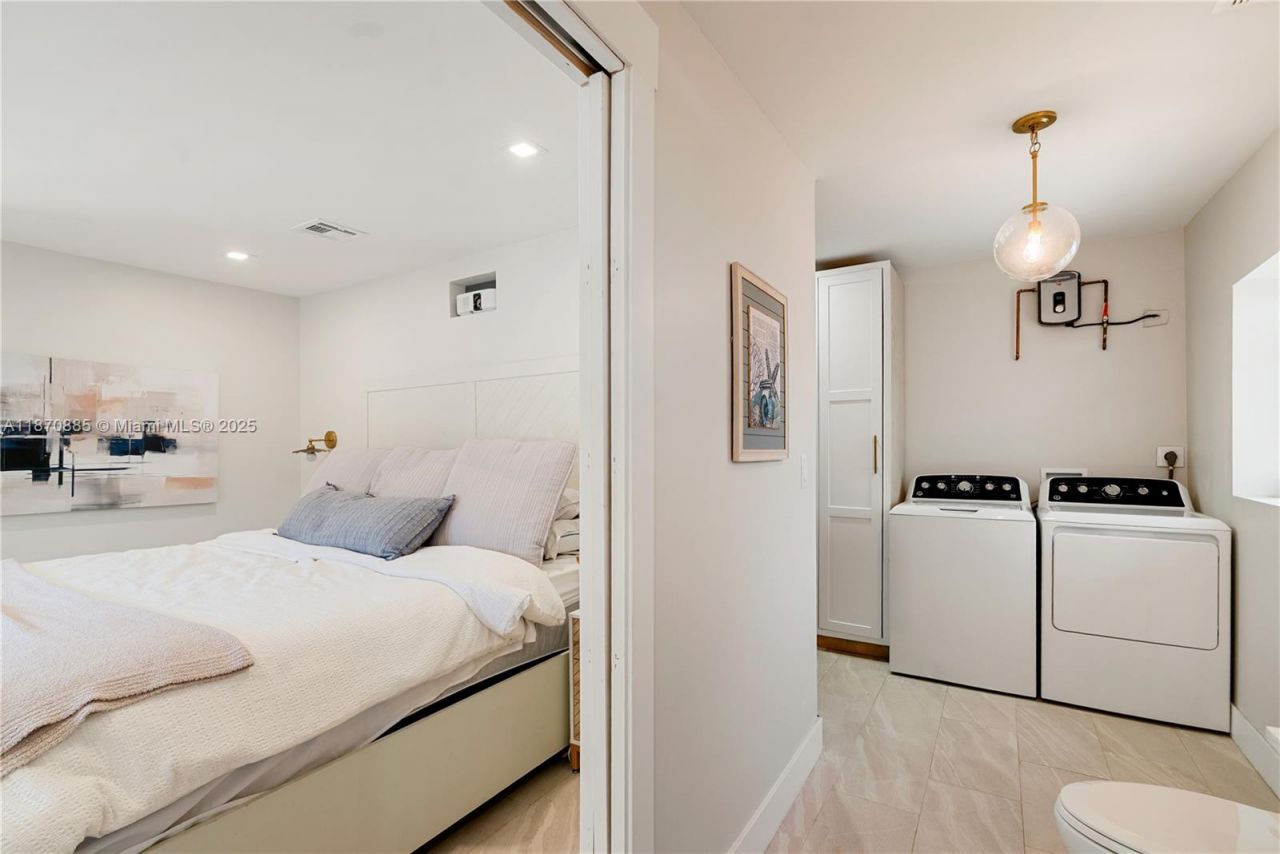 125 Harbor Dr, Key Largo, FL 33037 Photo