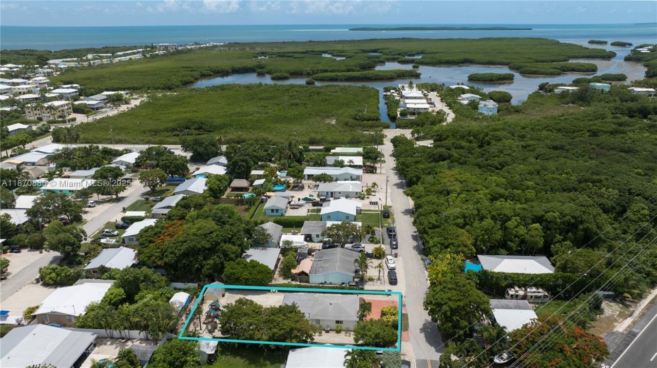 125 Harbor Dr, Key Largo, FL 33037 Photo