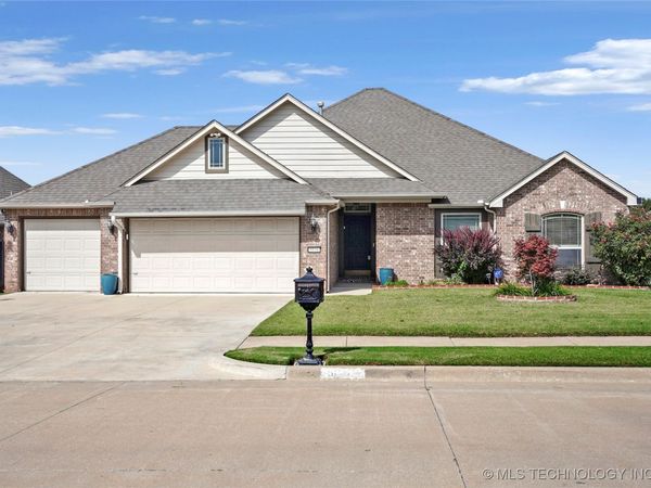 5016 E El Paso Street, Broken Arrow, OK 74014