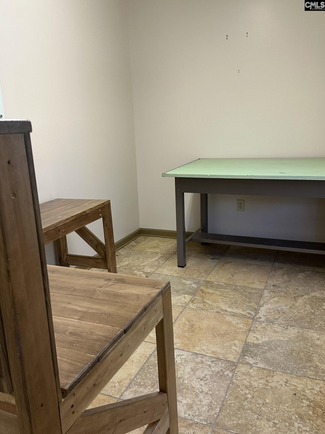 1214 Wylie Street Photo 4